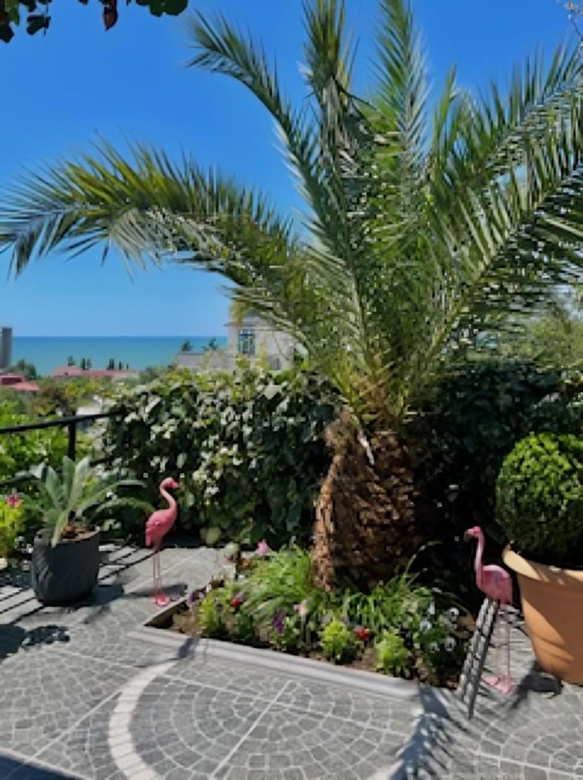 Hotel Kemeni Garden Batumi Exterior foto